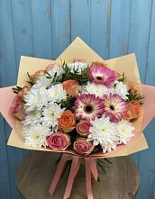 Букет цветов из:  Розы, Герберы и Хризантемы в Чернышковский