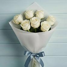 Букет 7 Белых роз Эдлесс Лав в Чернышковский