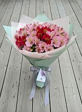 Букет цветов из:  Альстромерии в Чернышковский