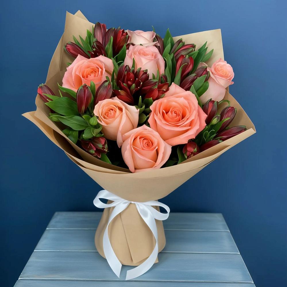 Букет цветов из: Розы и Альстромерии в Чернышковский