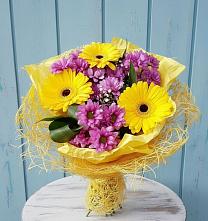 Букет цветов из:  Хризантемы и Герберы в Чернышковский