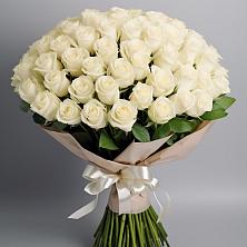 Букет 101 беля роза Белоснежка в Чернышковский