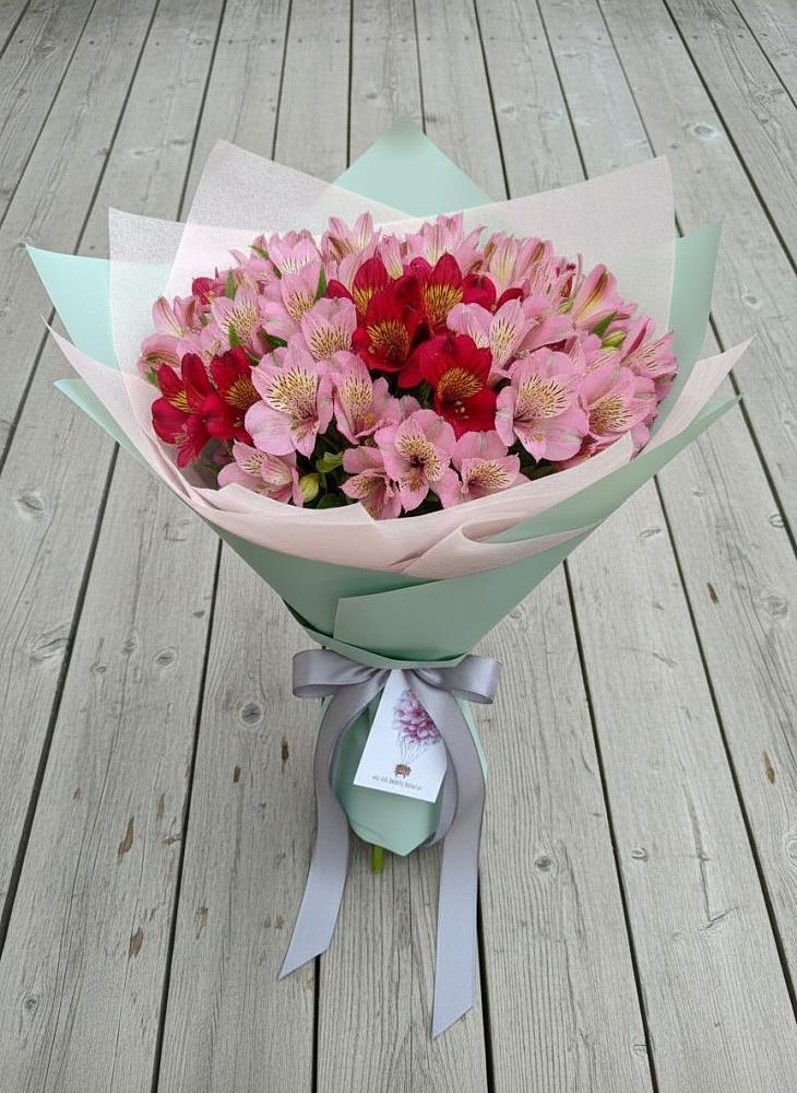 Букет цветов из: Альстромерии в Чернышковский