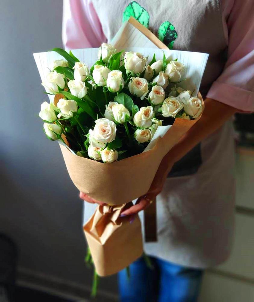 Букет цветов из: Розы в Чернышковский