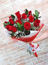 Букет цветов из:  Розы #REPLACE_PRED# Чернышковский